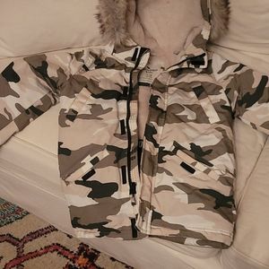 abercrombie and Fitch puffer came coat kids